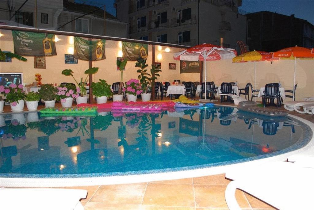 Italia Hotel Несебир Екстер'єр фото