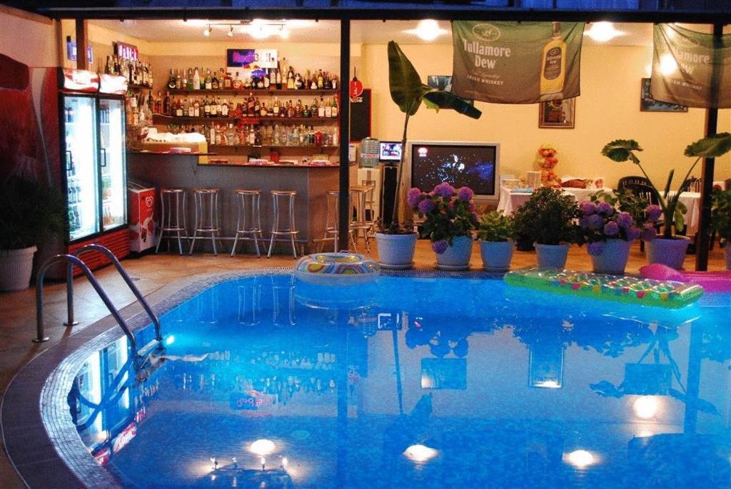 Italia Hotel Несебир Зручності фото